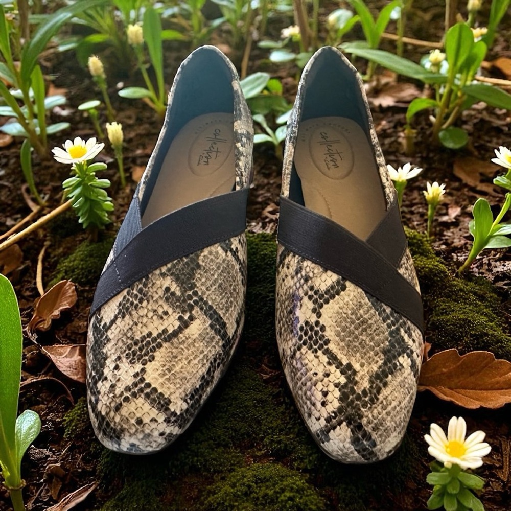 CLARK’s Collection Leather Slip On Loafers Size 9W. Animal Print NEW. MSRP $78 - Picture 11 of 16